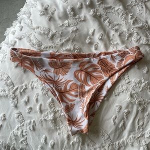 Medium white and tan tropical bikini bottoms